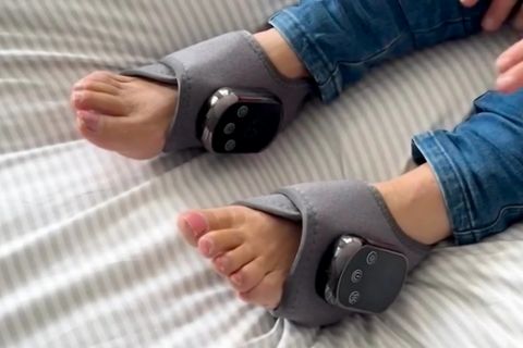 NeuroRelief Pro-Why Seniors With Neuropathy Foot Pain Love This New Device